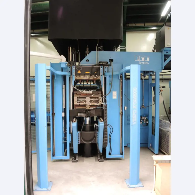 Injection Moulding/Storage Systems<br><font size="2">Collab. with Hilco Industrial Acquisitions<br></font><img src="/images/hil.png"><br>-1