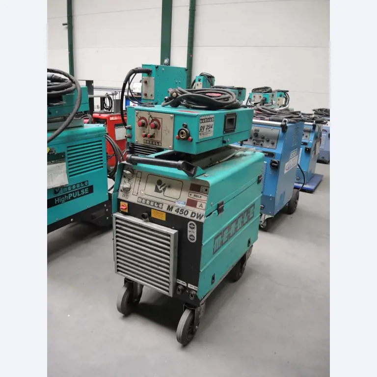 Chapas metálicas e máquinas para trabalhar metais<br><font size="2">Colaboração com Hilco Industrial Acquisitions bv</font><br><img src="/images/hil.png"><br>-1