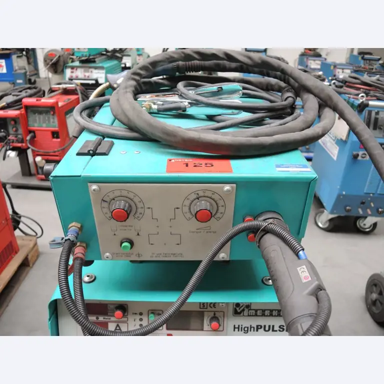 Chapas metálicas e máquinas para trabalhar metais<br><font size="2">Colaboração com Hilco Industrial Acquisitions bv</font><br><img src="/images/hil.png"><br>-4