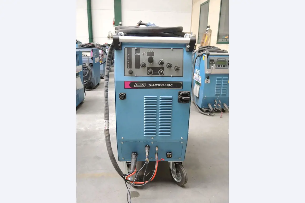 Chapas metálicas e máquinas para trabalhar metais<br><font size="2">Colaboração com Hilco Industrial Acquisitions bv</font><br><img src="/images/hil.png"><br>-2