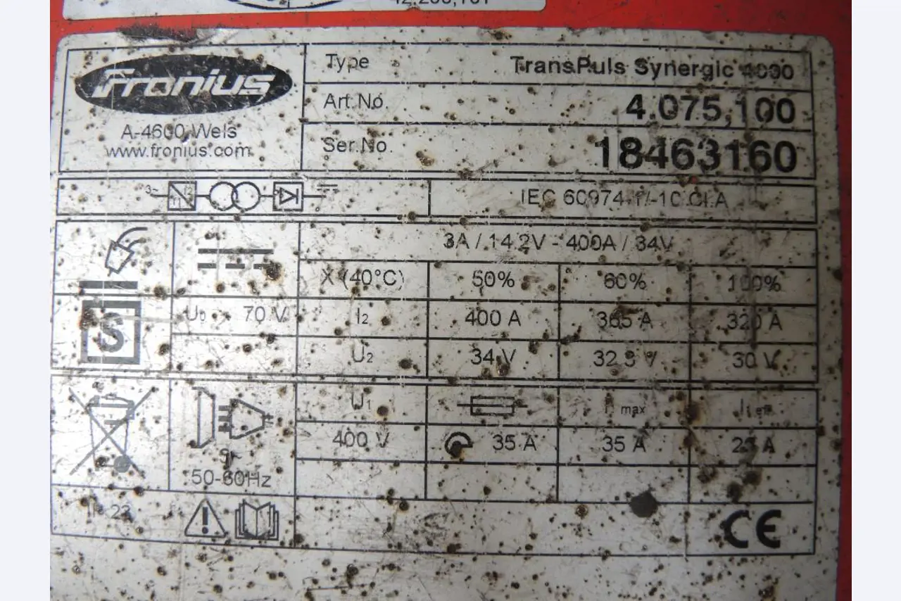 Chapas metálicas e máquinas para trabalhar metais<br><font size="2">Colaboração com Hilco Industrial Acquisitions bv</font><br><img src="/images/hil.png"><br>-7