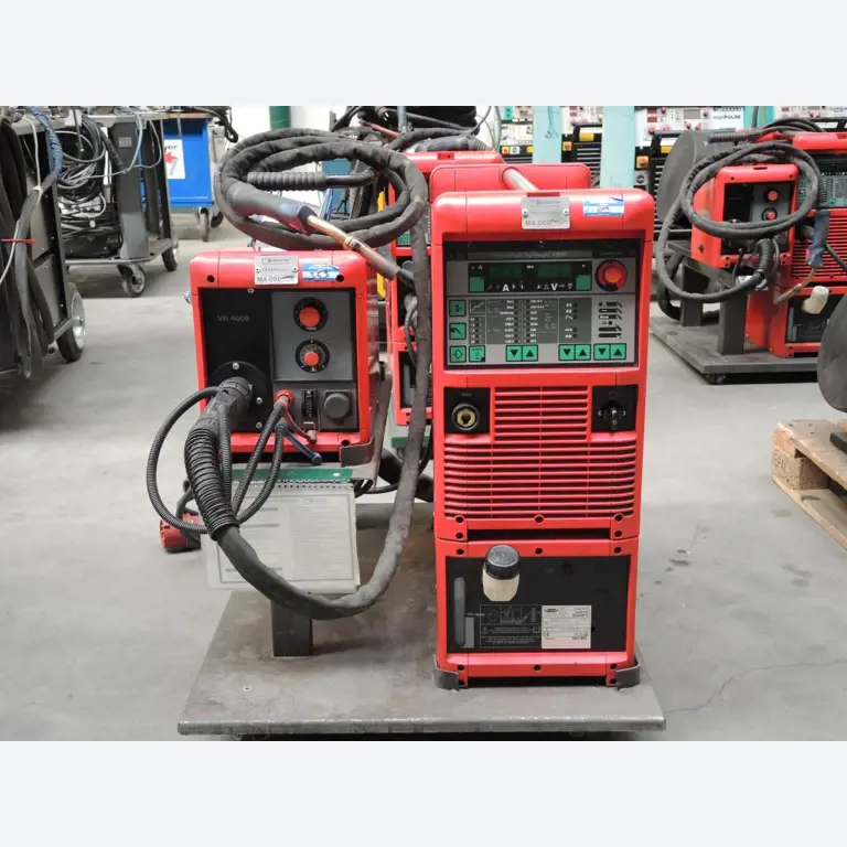 Chapas metálicas e máquinas para trabalhar metais<br><font size="2">Colaboração com Hilco Industrial Acquisitions bv</font><br><img src="/images/hil.png"><br>-2