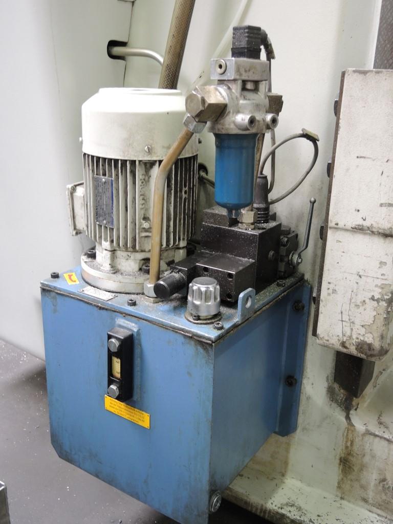 Chapas metálicas e máquinas para trabalhar metais<br><font size="2">Colaboração com Hilco Industrial Acquisitions bv</font><br><img src="/images/hil.png"><br>-11