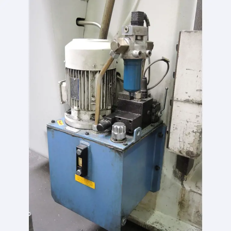 Chapas metálicas e máquinas para trabalhar metais<br><font size="2">Colaboração com Hilco Industrial Acquisitions bv</font><br><img src="/images/hil.png"><br>-11