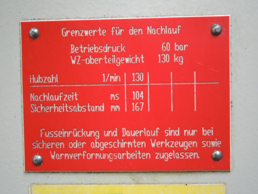 Chapas metálicas e máquinas para trabalhar metais<br><font size="2">Colaboração com Hilco Industrial Acquisitions bv</font><br><img src="/images/hil.png"><br>-3