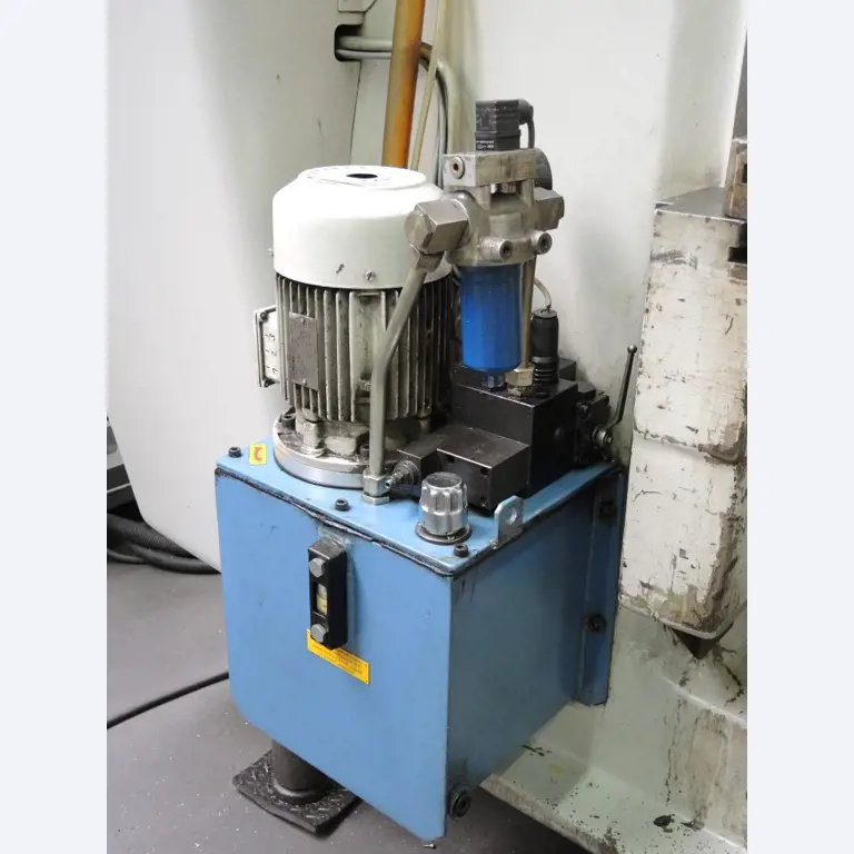 Chapas metálicas e máquinas para trabalhar metais<br><font size="2">Colaboração com Hilco Industrial Acquisitions bv</font><br><img src="/images/hil.png"><br>-10