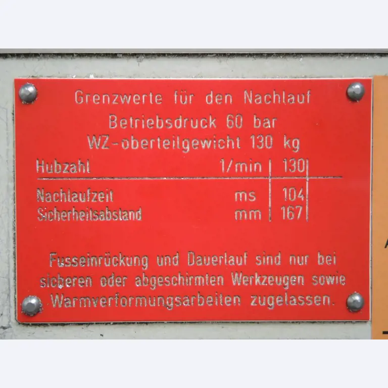 Chapas metálicas e máquinas para trabalhar metais<br><font size="2">Colaboração com Hilco Industrial Acquisitions bv</font><br><img src="/images/hil.png"><br>-3