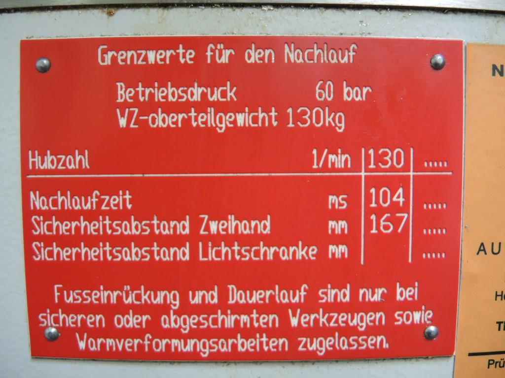 Chapas metálicas e máquinas para trabalhar metais<br><font size="2">Colaboração com Hilco Industrial Acquisitions bv</font><br><img src="/images/hil.png"><br>-4