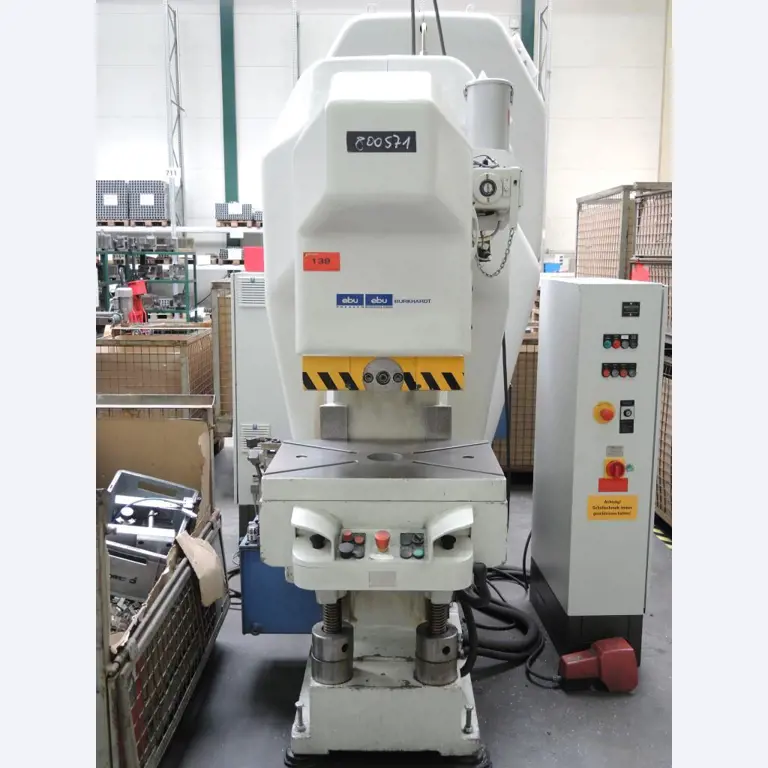 Chapas metálicas e máquinas para trabalhar metais<br><font size="2">Colaboração com Hilco Industrial Acquisitions bv</font><br><img src="/images/hil.png"><br>-3