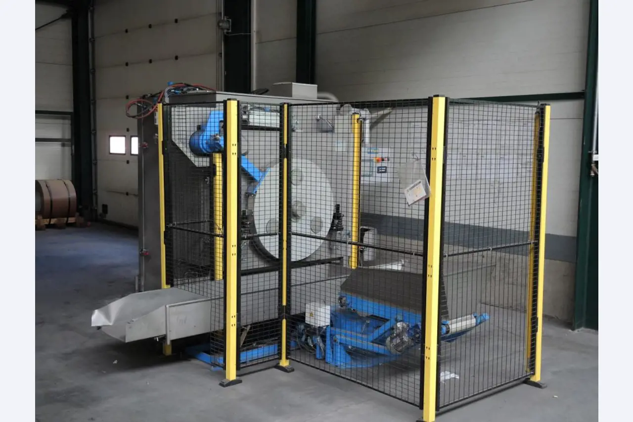 Machines de moulage par injection et<br>systèmes de stockage<br><font size="2">Collaboration avec Hilco Industrial Acquisitions bv</font><br><img src="/images/hil.png"><br>-1