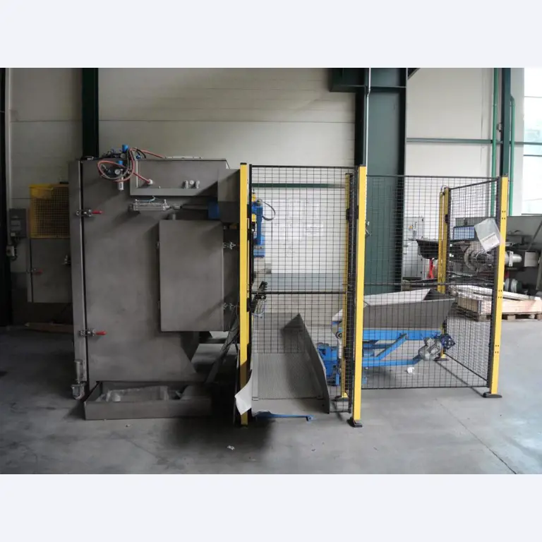 Machines de moulage par injection et<br>systèmes de stockage<br><font size="2">Collaboration avec Hilco Industrial Acquisitions bv</font><br><img src="/images/hil.png"><br>-4
