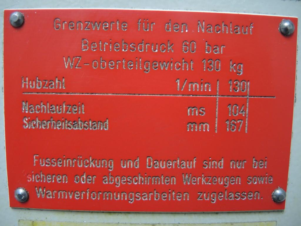 Chapas metálicas e máquinas para trabalhar metais<br><font size="2">Colaboração com Hilco Industrial Acquisitions bv</font><br><img src="/images/hil.png"><br>-2