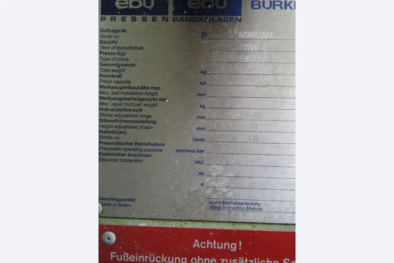 Chapas metálicas e máquinas para trabalhar metais<br><font size="2">Colaboração com Hilco Industrial Acquisitions bv</font><br><img src="/images/hil.png"><br>-7