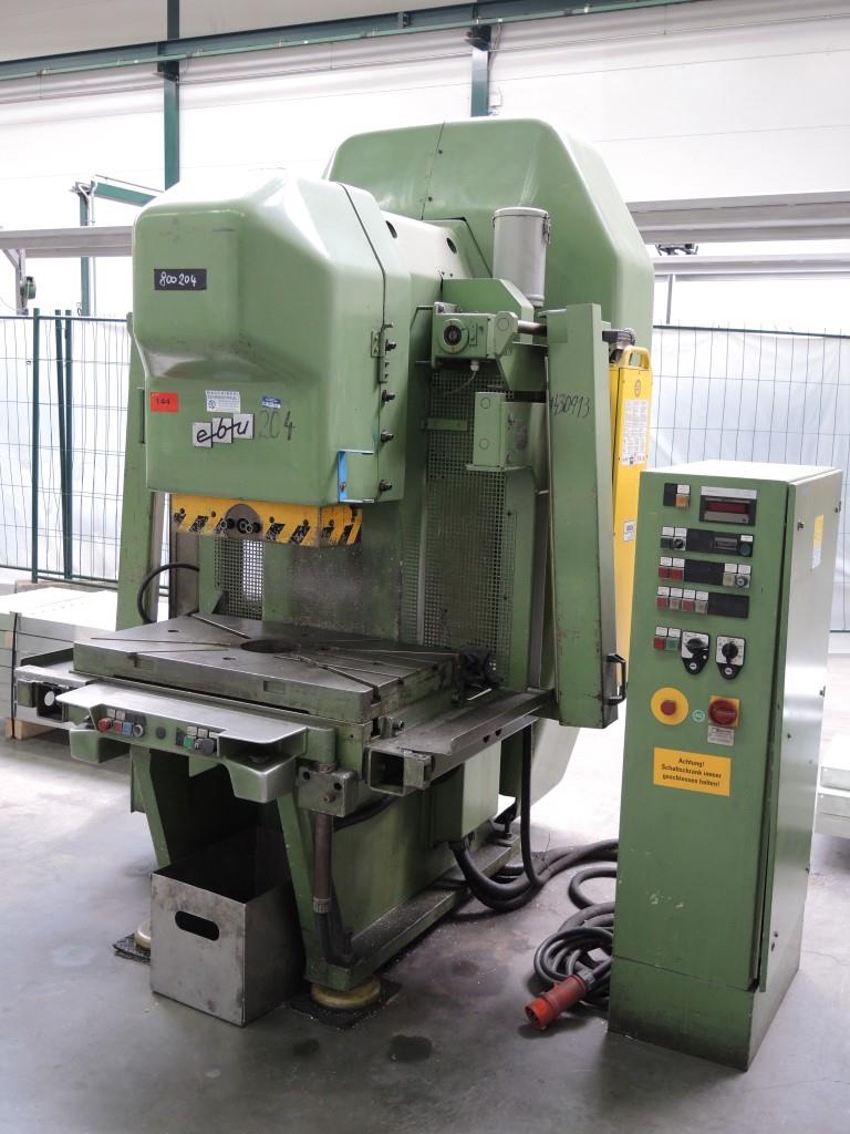 Chapas metálicas e máquinas para trabalhar metais<br><font size="2">Colaboração com Hilco Industrial Acquisitions bv</font><br><img src="/images/hil.png"><br>-1