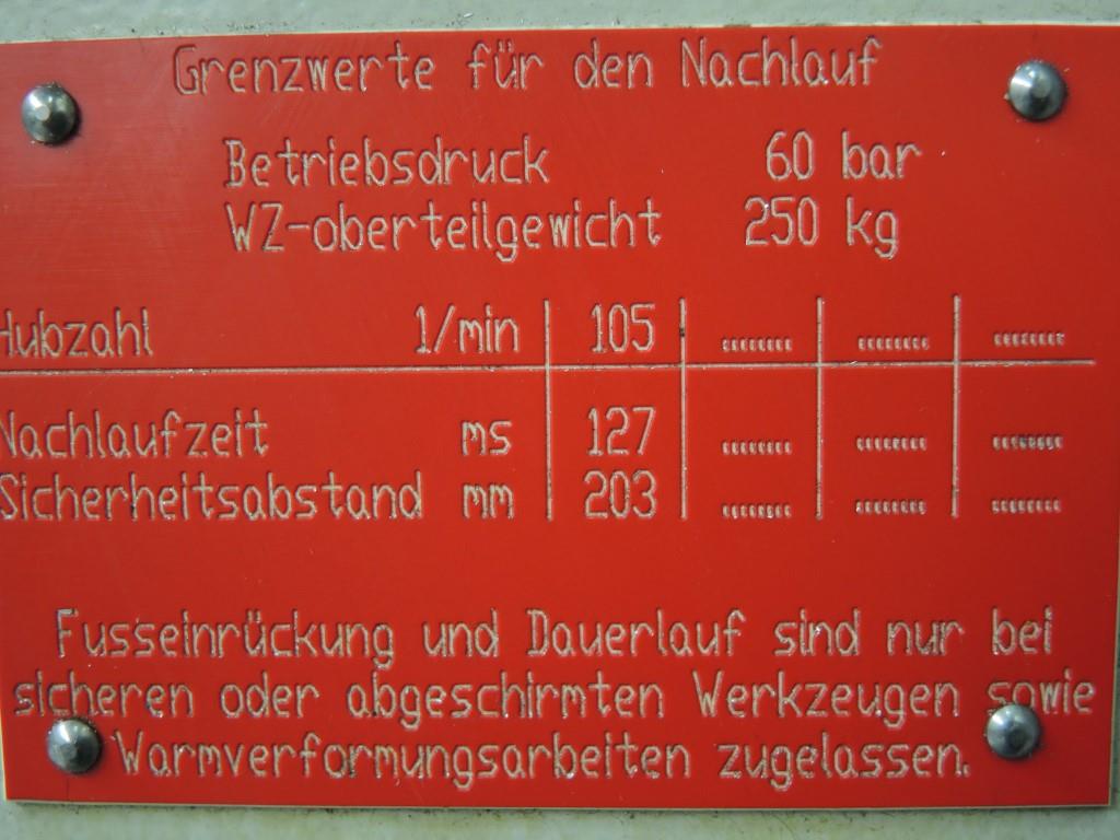 Chapas metálicas e máquinas para trabalhar metais<br><font size="2">Colaboração com Hilco Industrial Acquisitions bv</font><br><img src="/images/hil.png"><br>-2