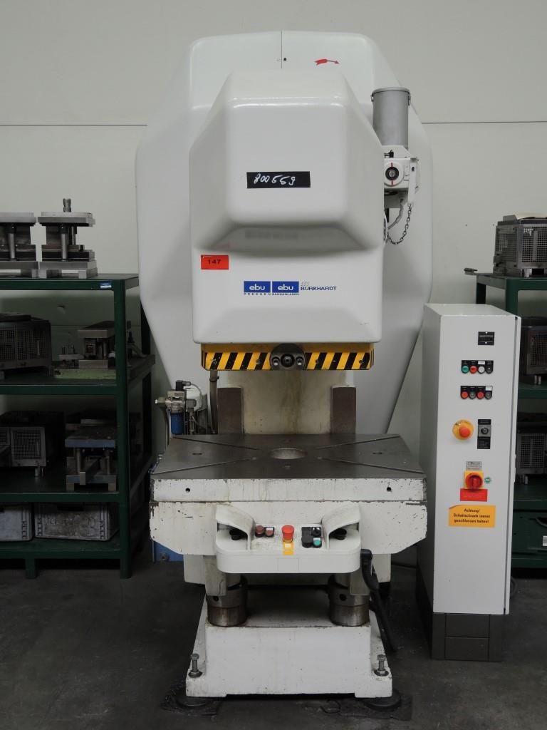 Chapas metálicas e máquinas para trabalhar metais<br><font size="2">Colaboração com Hilco Industrial Acquisitions bv</font><br><img src="/images/hil.png"><br>-4