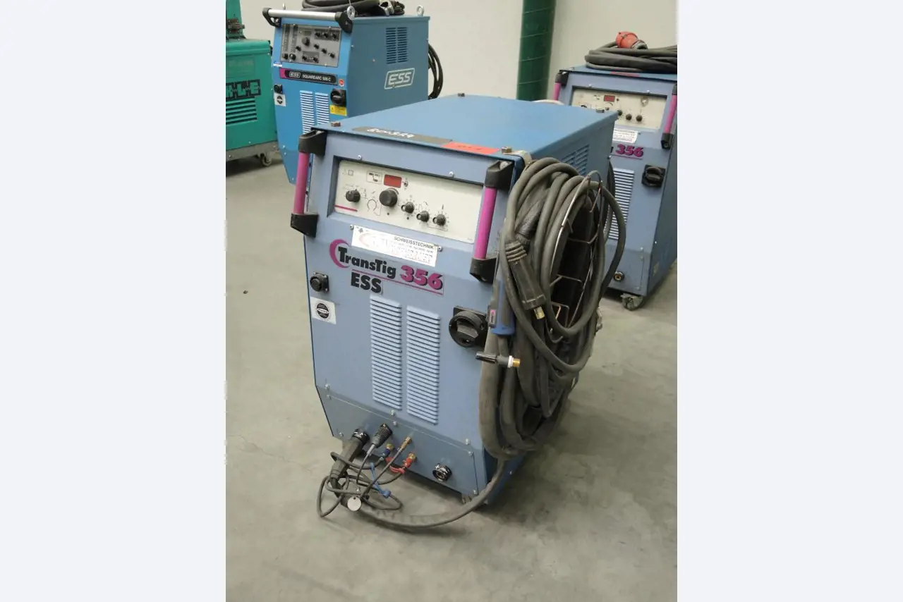 Chapas metálicas e máquinas para trabalhar metais<br><font size="2">Colaboração com Hilco Industrial Acquisitions bv</font><br><img src="/images/hil.png"><br>-1