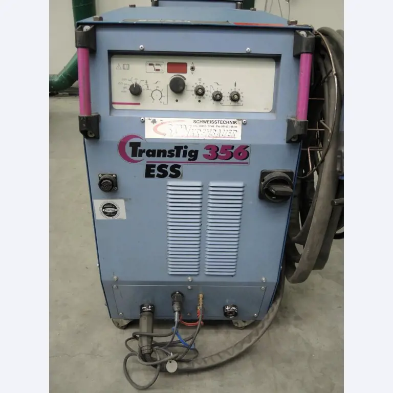 Chapas metálicas e máquinas para trabalhar metais<br><font size="2">Colaboração com Hilco Industrial Acquisitions bv</font><br><img src="/images/hil.png"><br>-2