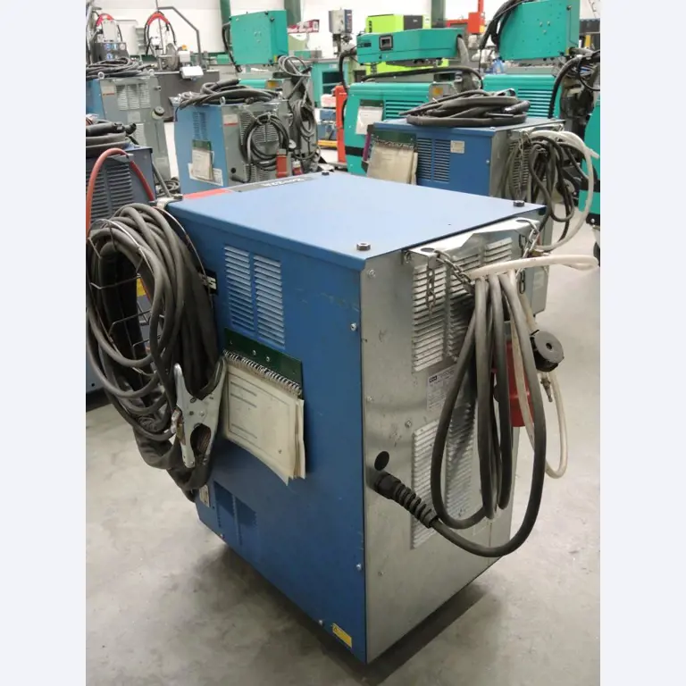 Chapas metálicas e máquinas para trabalhar metais<br><font size="2">Colaboração com Hilco Industrial Acquisitions bv</font><br><img src="/images/hil.png"><br>-4