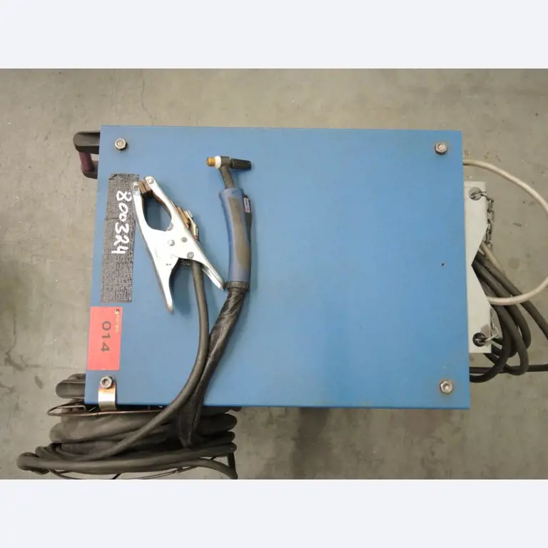 Chapas metálicas e máquinas para trabalhar metais<br><font size="2">Colaboração com Hilco Industrial Acquisitions bv</font><br><img src="/images/hil.png"><br>-5