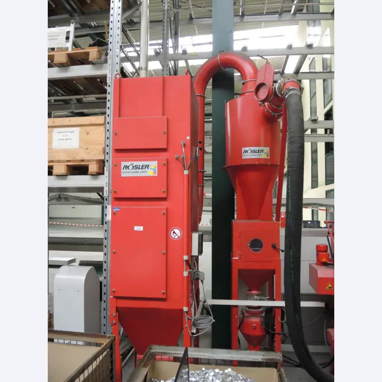 Machines de moulage par injection et<br>systèmes de stockage<br><font size="2">Collaboration avec Hilco Industrial Acquisitions bv</font><br><img src="/images/hil.png"><br>-17