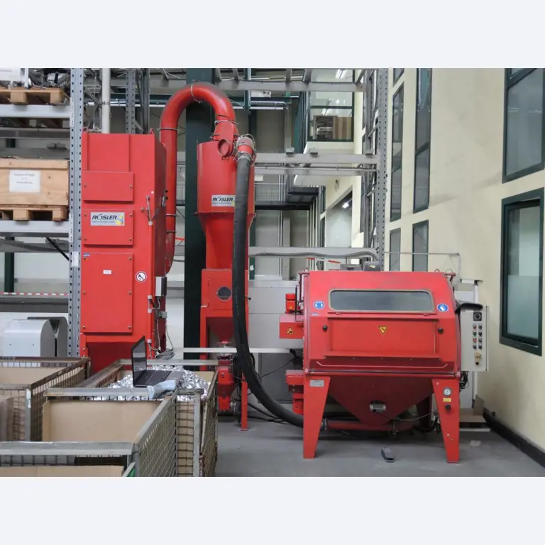 Machines de moulage par injection et<br>systèmes de stockage<br><font size="2">Collaboration avec Hilco Industrial Acquisitions bv</font><br><img src="/images/hil.png"><br>-2