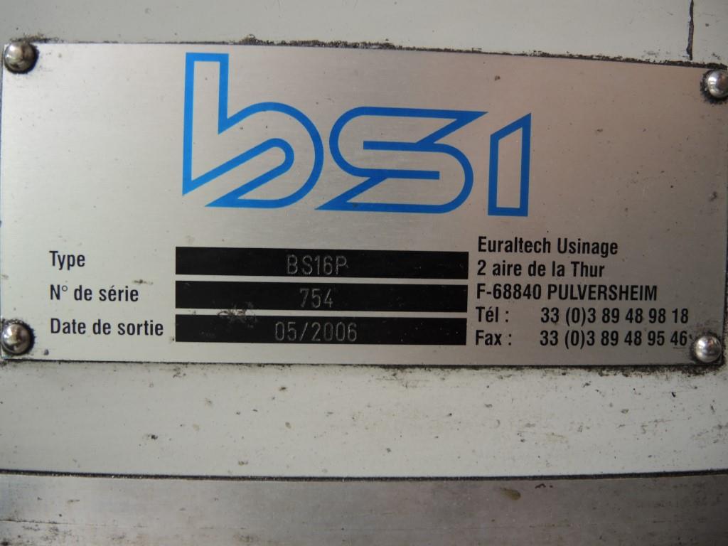 Chapas metálicas e máquinas para trabalhar metais<br><font size="2">Colaboração com Hilco Industrial Acquisitions bv</font><br><img src="/images/hil.png"><br>-6
