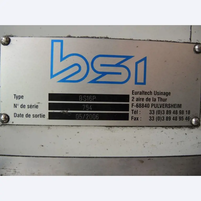 Chapas metálicas e máquinas para trabalhar metais<br><font size="2">Colaboração com Hilco Industrial Acquisitions bv</font><br><img src="/images/hil.png"><br>-6