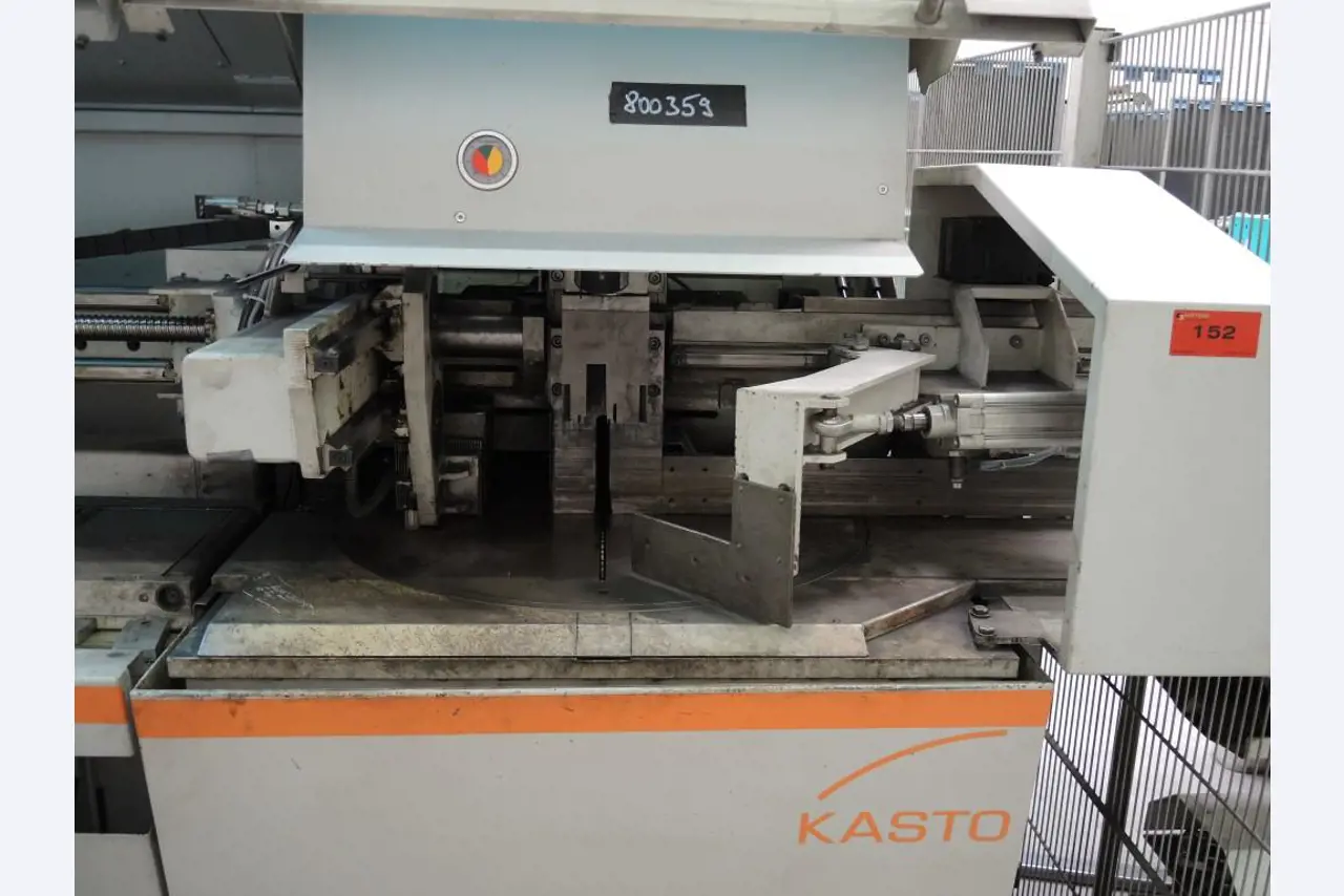 stroje na zpracování plechu a kovoobrábecí<br><font size="2">Ve spolupráci s firmo u Hilco Industrial Acquisitions bv</font><img src="/images/hilco-logo.png">
-7