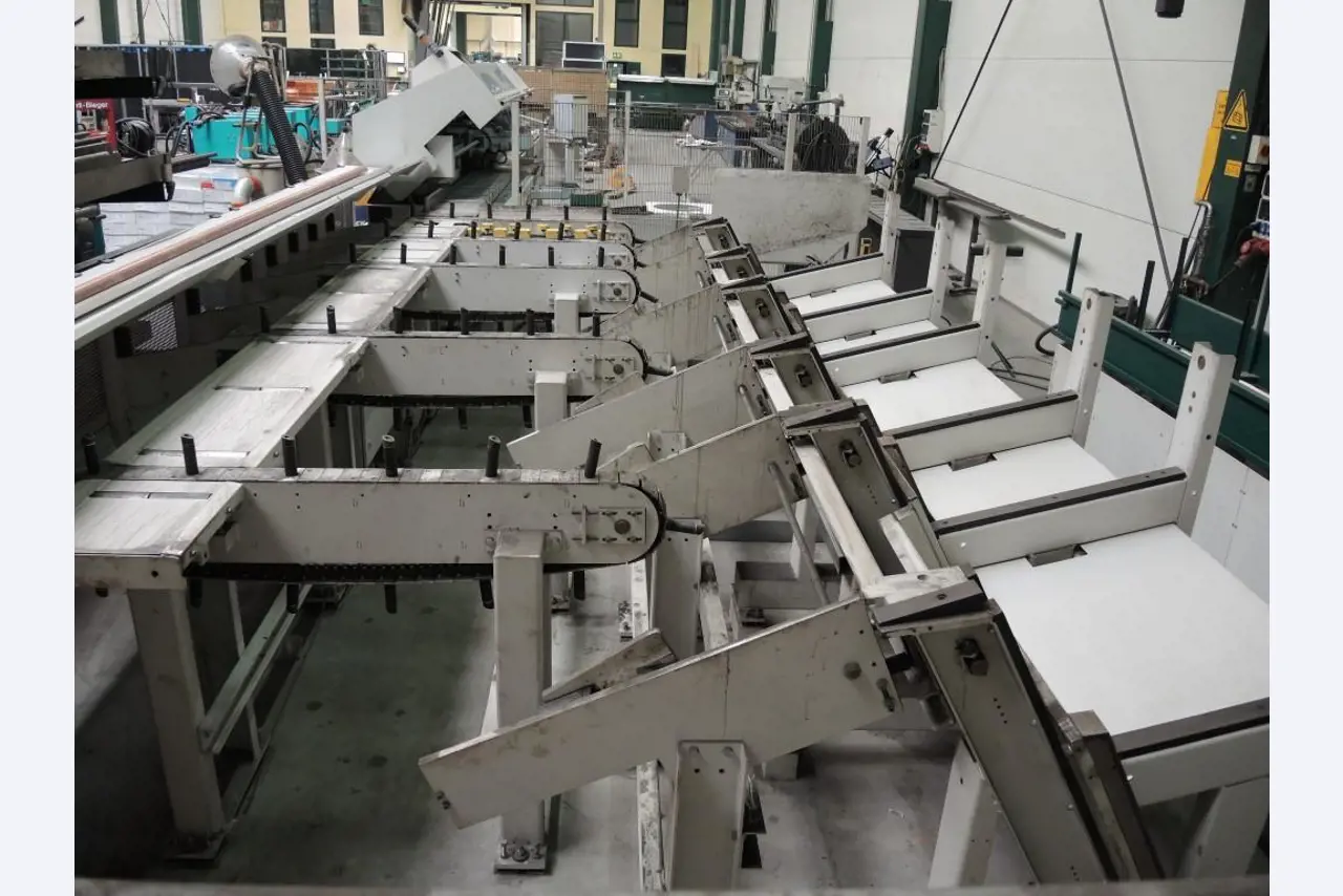 stroje na zpracování plechu a kovoobrábecí<br><font size="2">Ve spolupráci s firmo u Hilco Industrial Acquisitions bv</font><img src="/images/hilco-logo.png">
-8