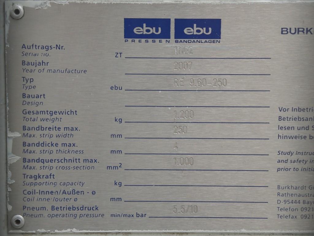 Chapas metálicas e máquinas para trabalhar metais<br><font size="2">Colaboração com Hilco Industrial Acquisitions bv</font><br><img src="/images/hil.png"><br>-11