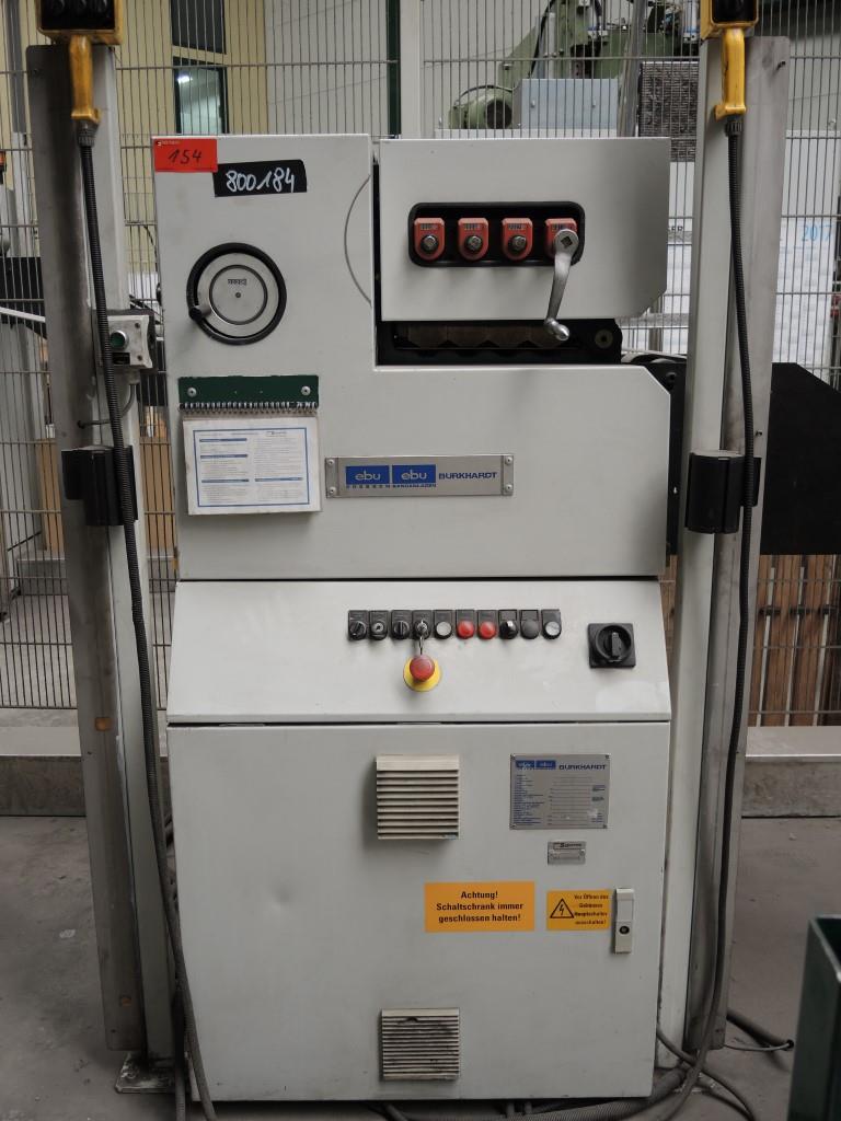 Chapas metálicas e máquinas para trabalhar metais<br><font size="2">Colaboração com Hilco Industrial Acquisitions bv</font><br><img src="/images/hil.png"><br>-17