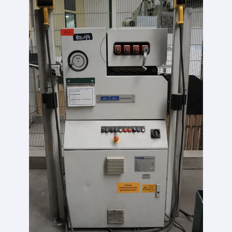 Chapas metálicas e máquinas para trabalhar metais<br><font size="2">Colaboração com Hilco Industrial Acquisitions bv</font><br><img src="/images/hil.png"><br>-17