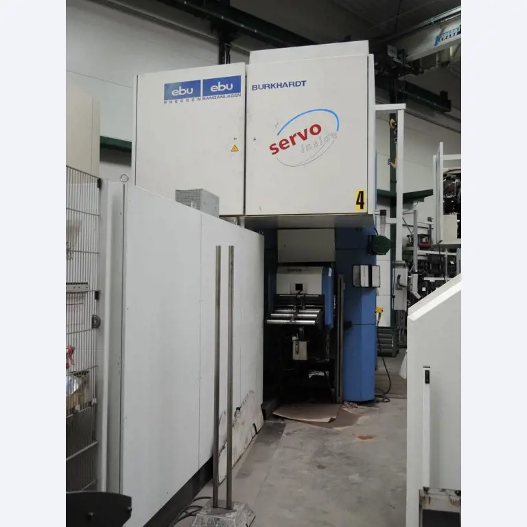 Chapas metálicas e máquinas para trabalhar metais<br><font size="2">Colaboração com Hilco Industrial Acquisitions bv</font><br><img src="/images/hil.png"><br>-17