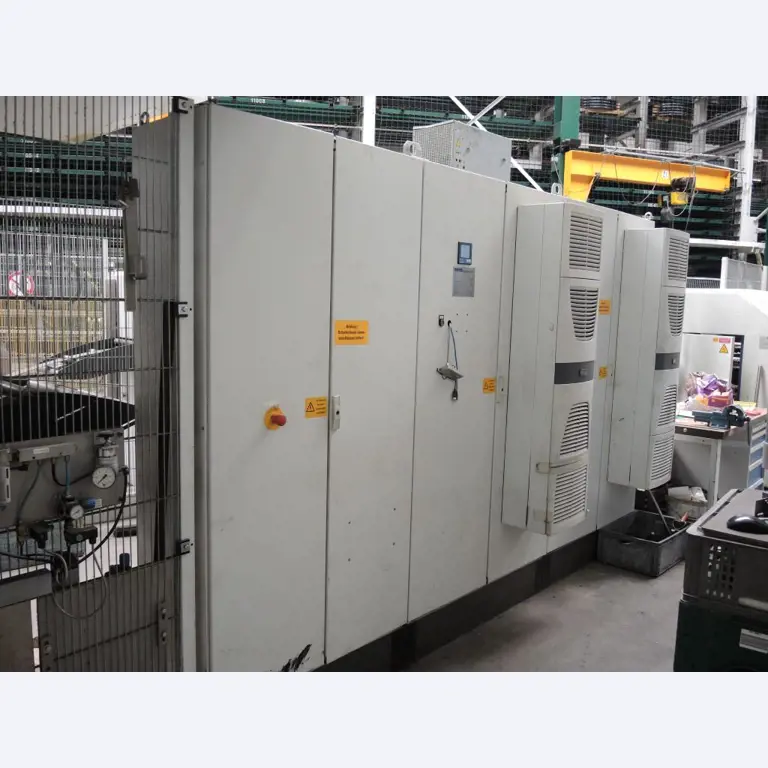 Chapas metálicas e máquinas para trabalhar metais<br><font size="2">Colaboração com Hilco Industrial Acquisitions bv</font><br><img src="/images/hil.png"><br>-9