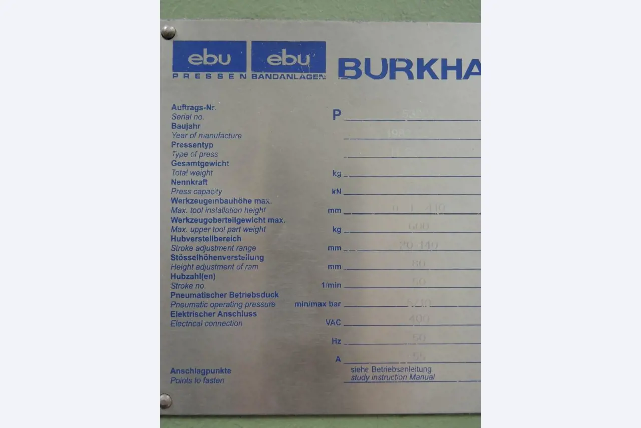 Chapas metálicas e máquinas para trabalhar metais<br><font size="2">Colaboração com Hilco Industrial Acquisitions bv</font><br><img src="/images/hil.png"><br>-9