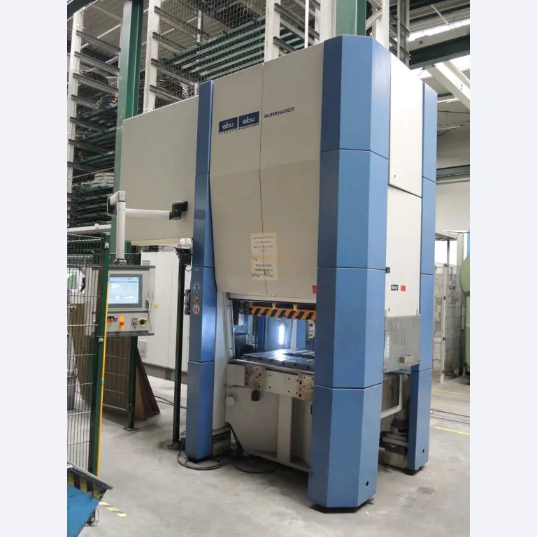 Chapas metálicas e máquinas para trabalhar metais<br><font size="2">Colaboração com Hilco Industrial Acquisitions bv</font><br><img src="/images/hil.png"><br>-12