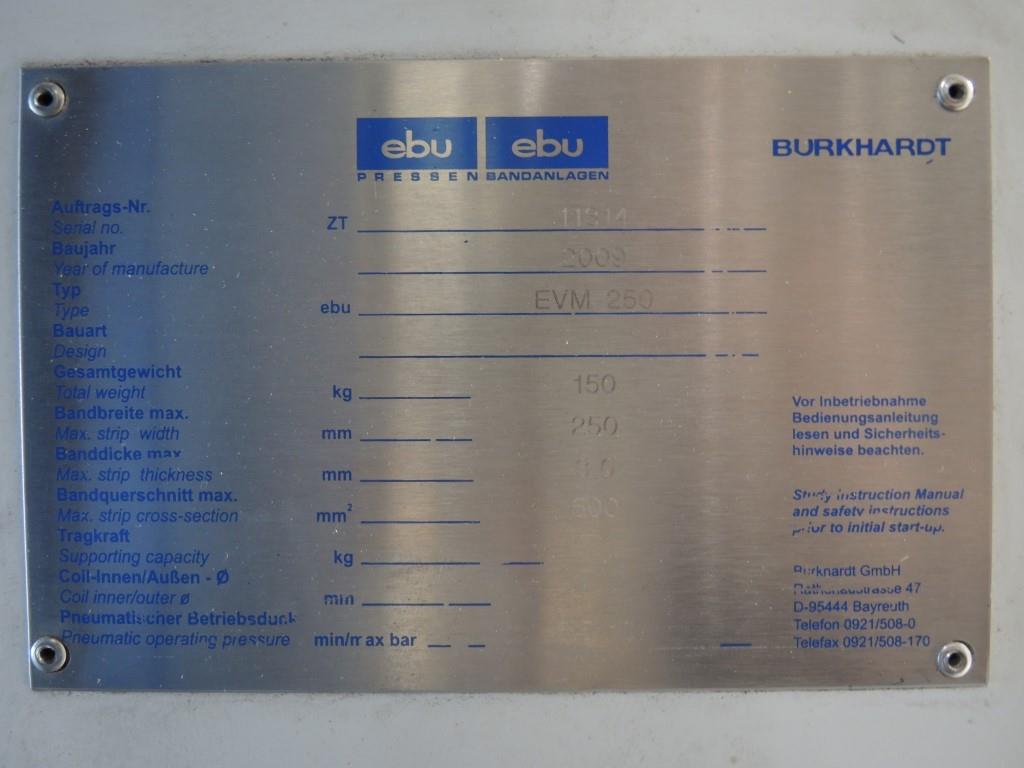 Chapas metálicas e máquinas para trabalhar metais<br><font size="2">Colaboração com Hilco Industrial Acquisitions bv</font><br><img src="/images/hil.png"><br>-4