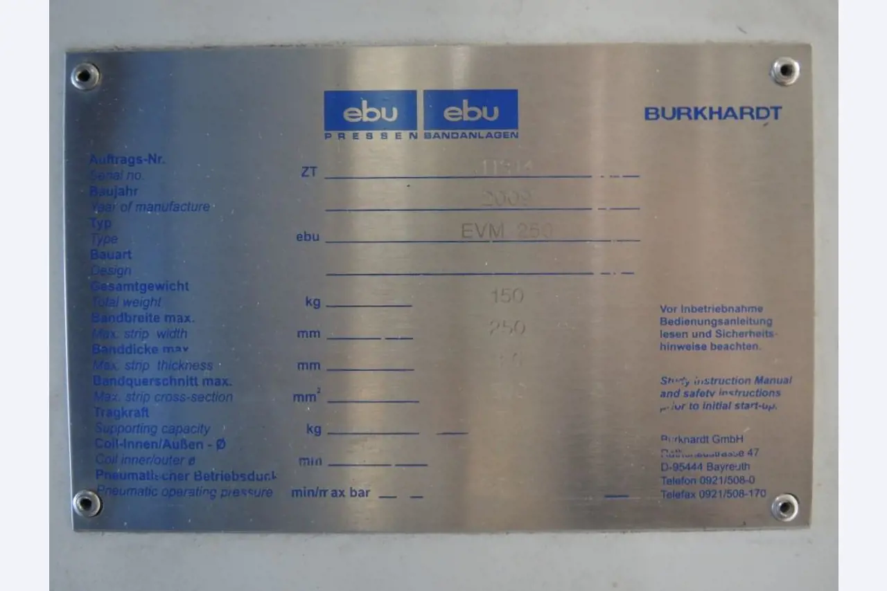 Chapas metálicas e máquinas para trabalhar metais<br><font size="2">Colaboração com Hilco Industrial Acquisitions bv</font><br><img src="/images/hil.png"><br>-4