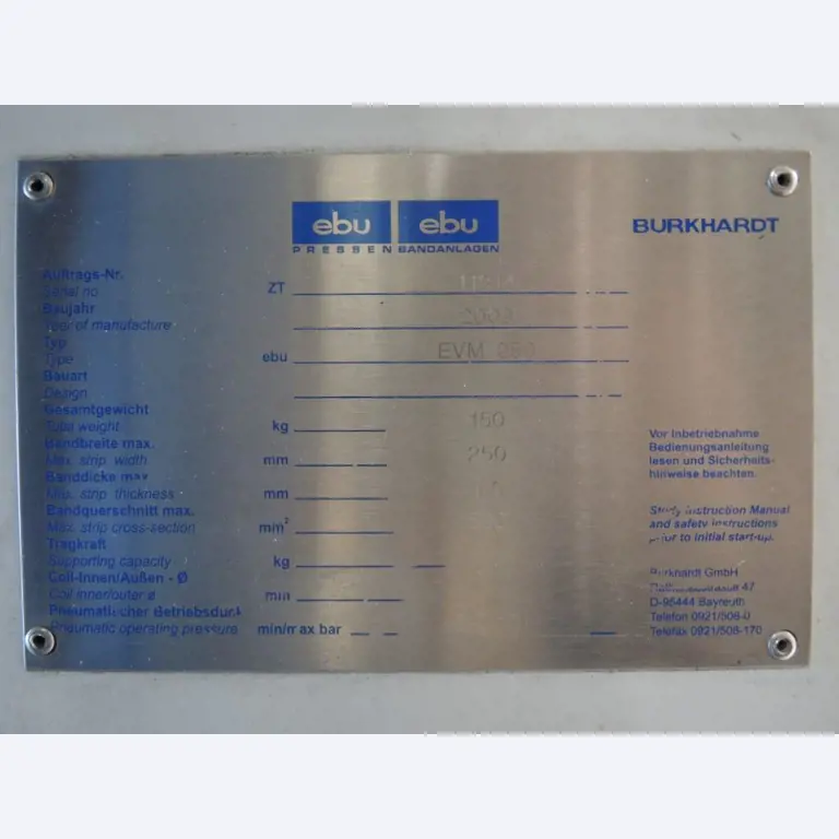 Chapas metálicas e máquinas para trabalhar metais<br><font size="2">Colaboração com Hilco Industrial Acquisitions bv</font><br><img src="/images/hil.png"><br>-4