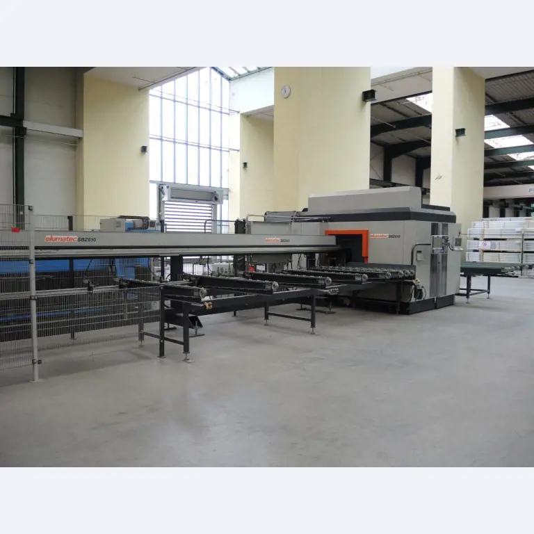 Chapas metálicas e máquinas para trabalhar metais<br><font size="2">Colaboração com Hilco Industrial Acquisitions bv</font><br><img src="/images/hil.png"><br>-5