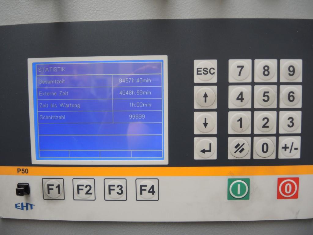 Chapas metálicas e máquinas para trabalhar metais<br><font size="2">Colaboração com Hilco Industrial Acquisitions bv</font><br><img src="/images/hil.png"><br>-6