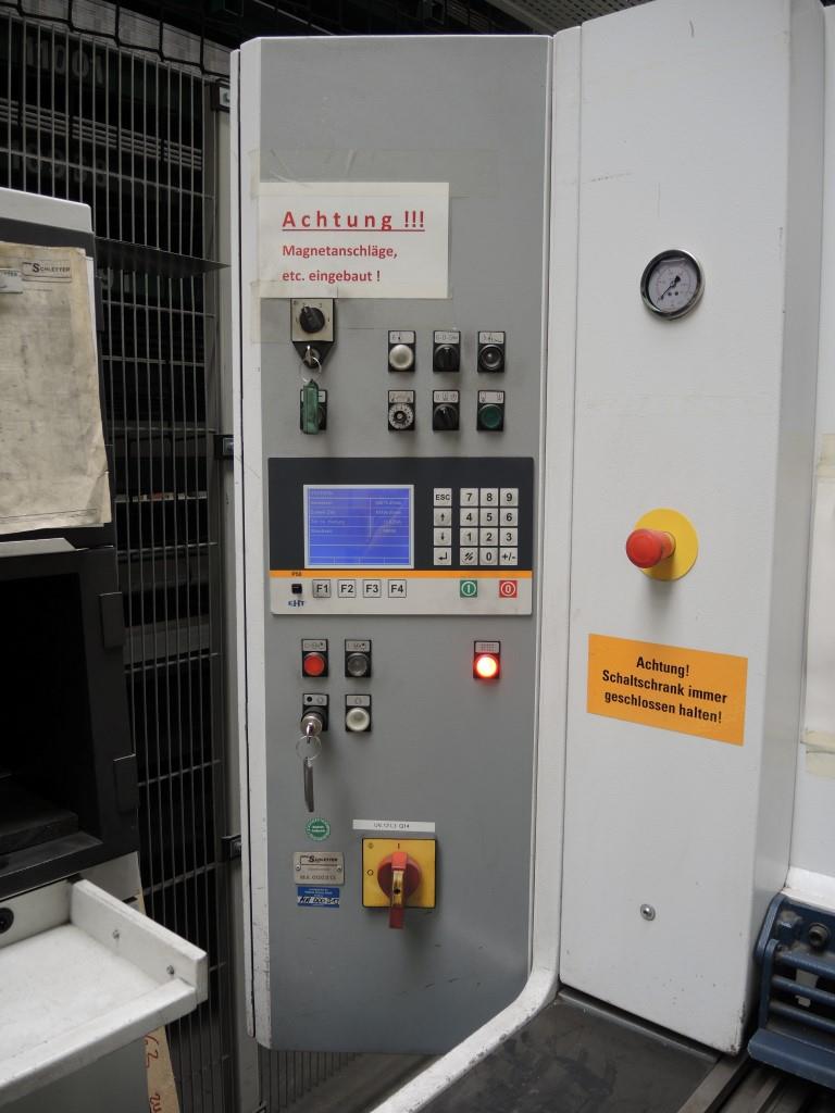 Chapas metálicas e máquinas para trabalhar metais<br><font size="2">Colaboração com Hilco Industrial Acquisitions bv</font><br><img src="/images/hil.png"><br>-7