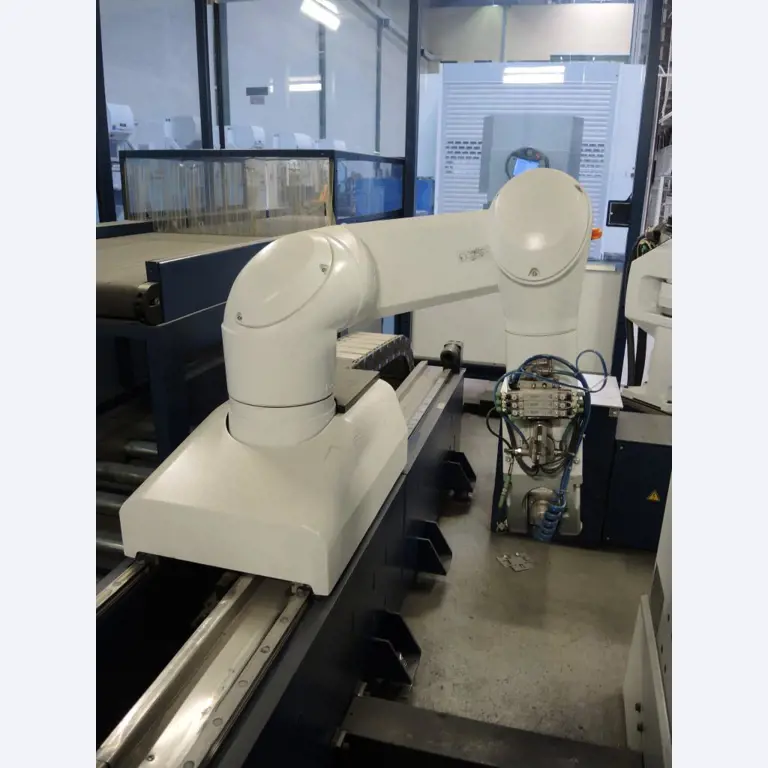 Chapas metálicas e máquinas para trabalhar metais<br><font size="2">Colaboração com Hilco Industrial Acquisitions bv</font><br><img src="/images/hil.png"><br>-14