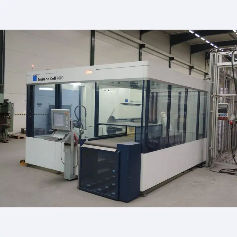 Chapas metálicas e máquinas para trabalhar metais<br><font size="2">Colaboração com Hilco Industrial Acquisitions bv</font><br><img src="/images/hil.png"><br>-1