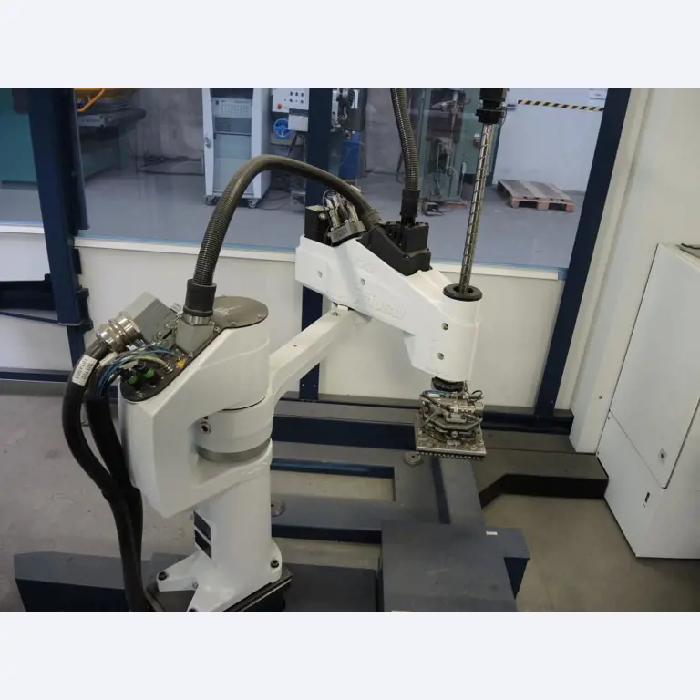 Chapas metálicas e máquinas para trabalhar metais<br><font size="2">Colaboração com Hilco Industrial Acquisitions bv</font><br><img src="/images/hil.png"><br>-2