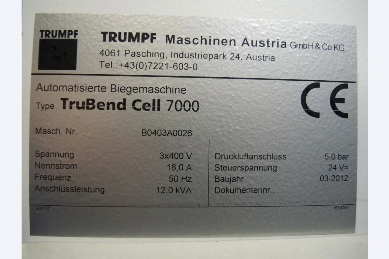 Chapas metálicas e máquinas para trabalhar metais<br><font size="2">Colaboração com Hilco Industrial Acquisitions bv</font><br><img src="/images/hil.png"><br>-4