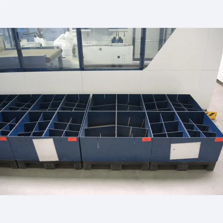 Chapas metálicas e máquinas para trabalhar metais<br><font size="2">Colaboração com Hilco Industrial Acquisitions bv</font><br><img src="/images/hil.png"><br>-7