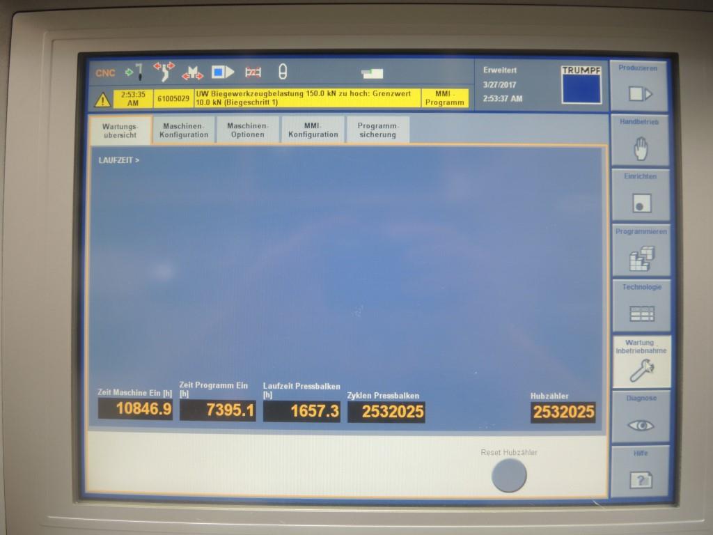 Chapas metálicas e máquinas para trabalhar metais<br><font size="2">Colaboração com Hilco Industrial Acquisitions bv</font><br><img src="/images/hil.png"><br>-9