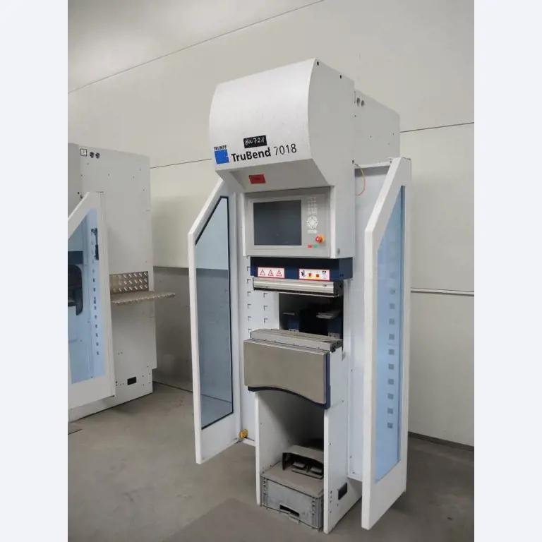 Chapas metálicas e máquinas para trabalhar metais<br><font size="2">Colaboração com Hilco Industrial Acquisitions bv</font><br><img src="/images/hil.png"><br>-1